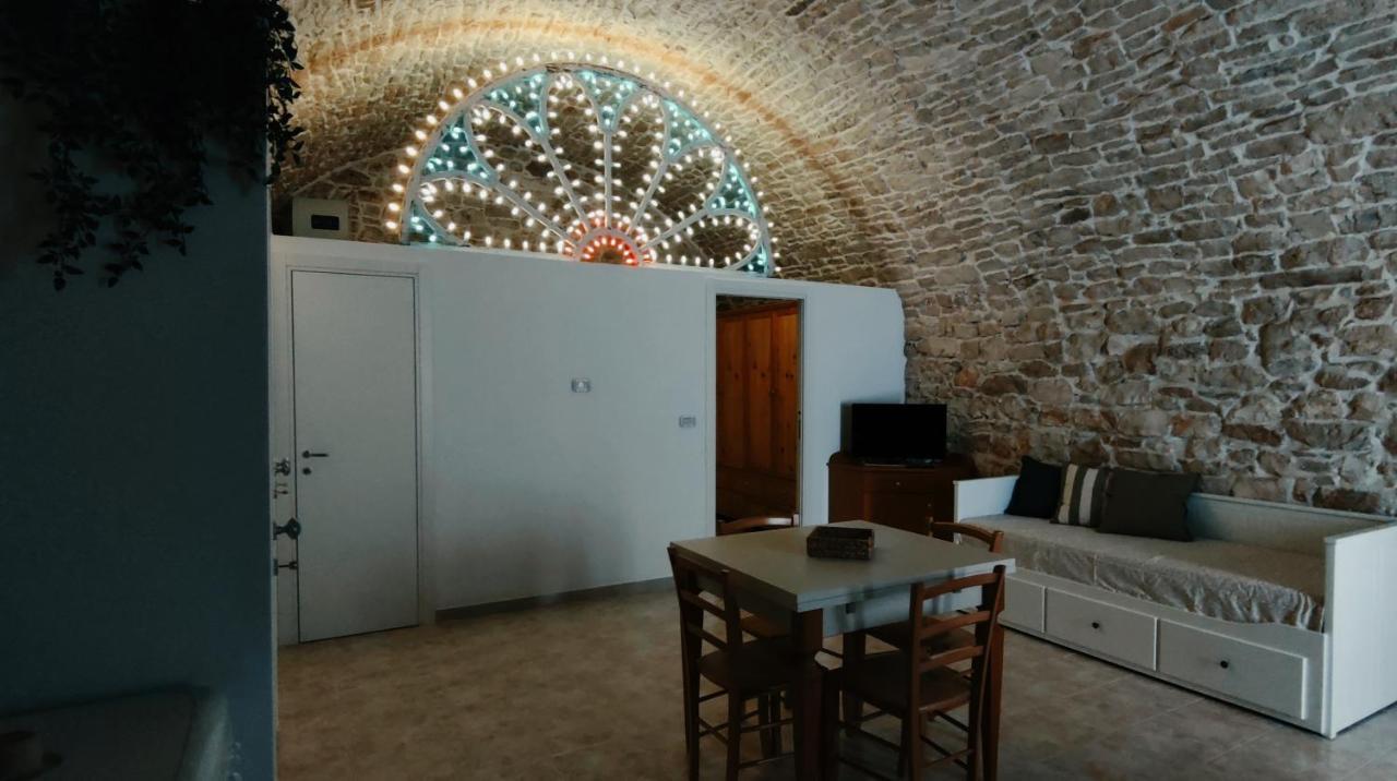 Pietraviva Housing Appartement Molfetta Buitenkant foto